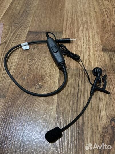 Гарнитура Motorola NMN6246