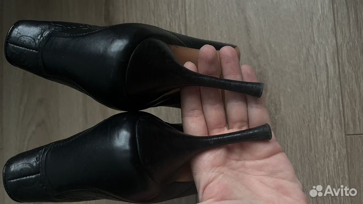 Ботильоны gucci 37,5