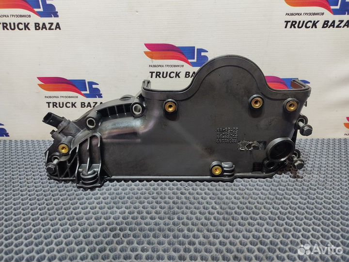 Крышка плиты двигателя