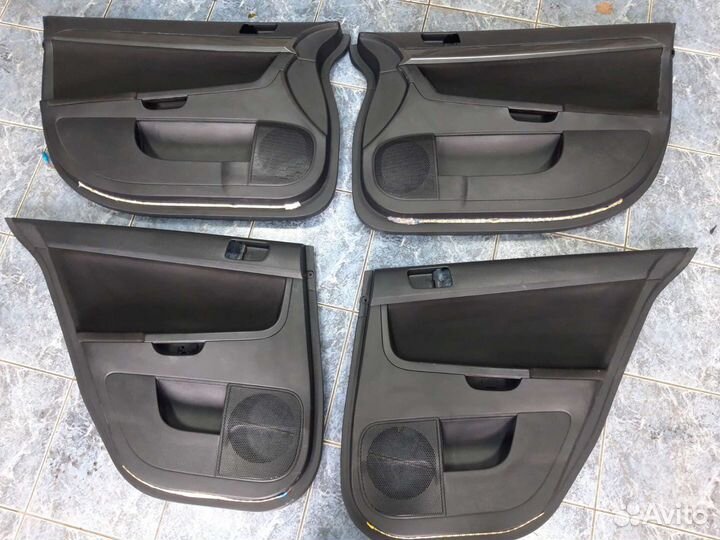 Дверные обшивки митсубиси лансер 10