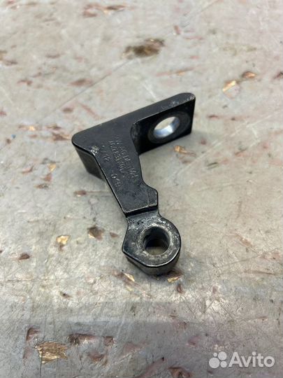 Петля двери задняя левая Audi A6 C7 3.0 2012