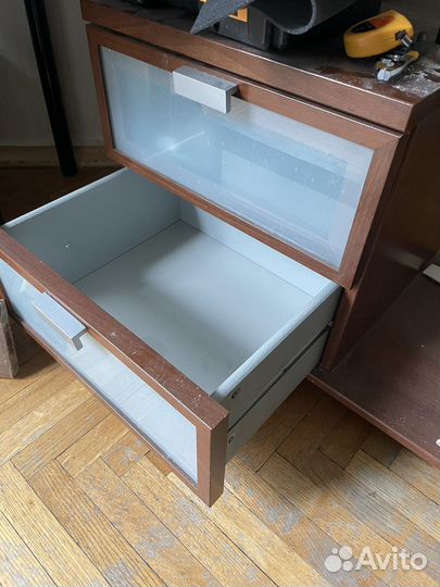 Тумба прикроватная