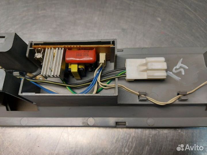 Плафон освещения Ssangyong Istana 631 G23L M161E23