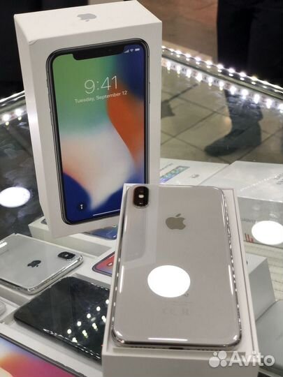 Коробка от iPhone х