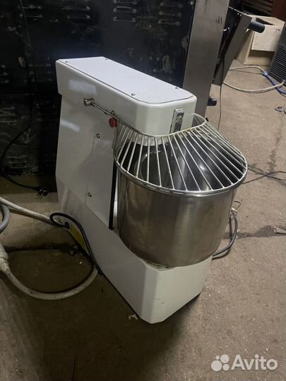 Тестомес спиральный pizza group IFM10