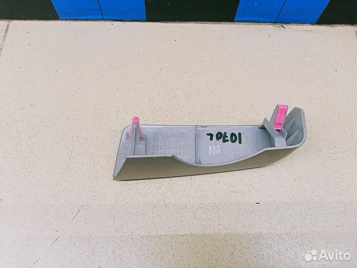 Накладка декоративная RAV 4 2013