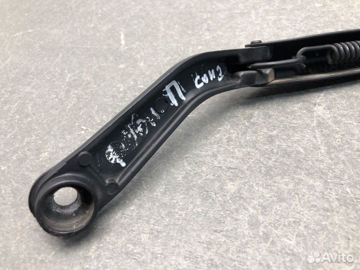 Поводок дворника правый Hyundai Sonata EF G4JP