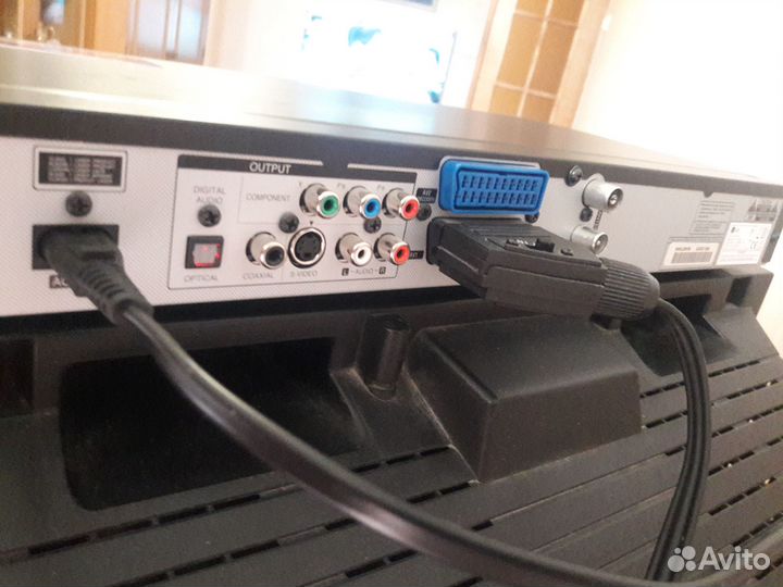 DVD рекордер (плеер) LG DRK 898