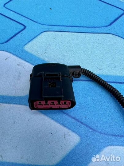 Фишка Разъем Штекер VAG 1j0973775a