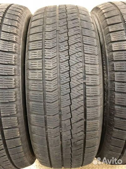 Bridgestone Blizzak VRX 205/60 R16 98W