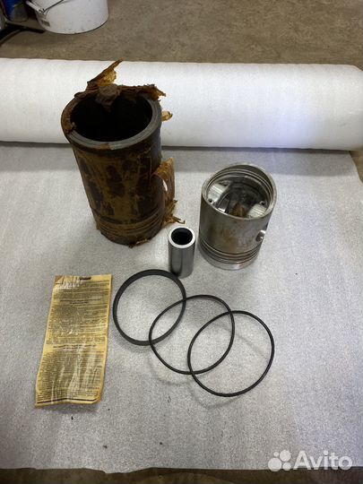 Гильза поршень палец