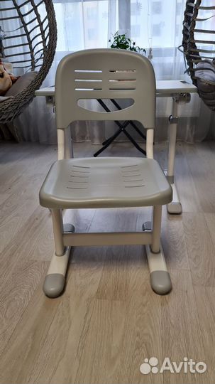 Растущая парта и стул бу