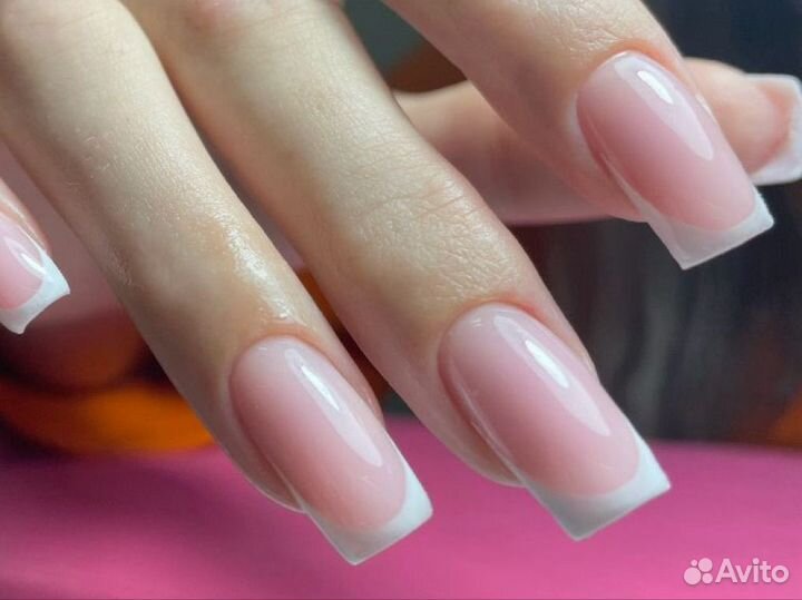 Маникюр, педикюр, наращивание ногтей