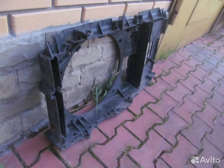 Панель передняя (телевизор) Peugeot Partner M59