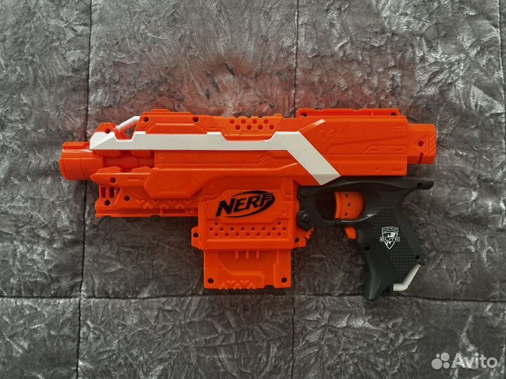 Бластер nerf