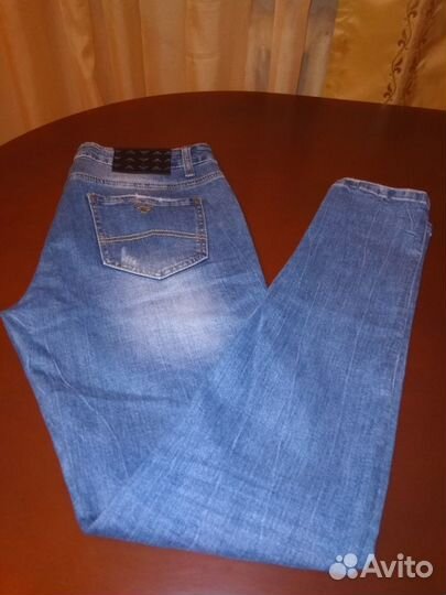 Джинсы