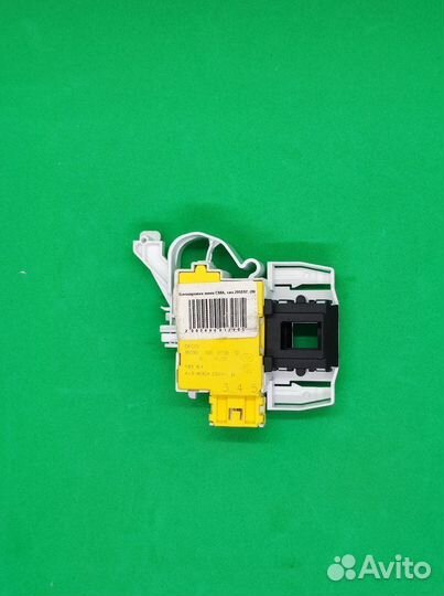 Блокировка люка сма