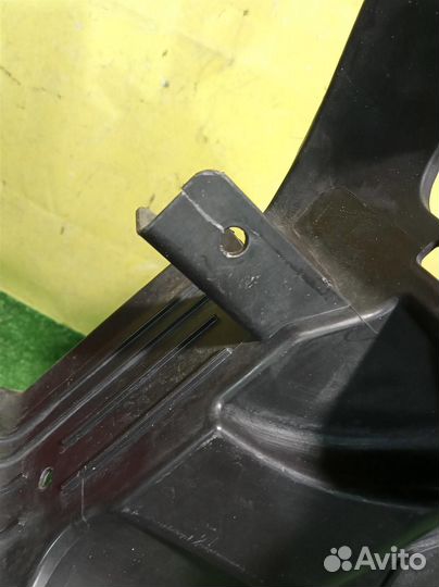 Воздуховод радиатора BMW 3 G20 2019