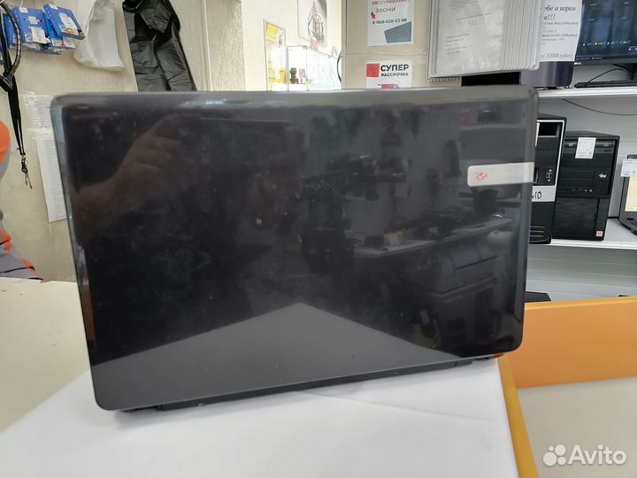 Ноутбук packard bell X16-960092 (спут)