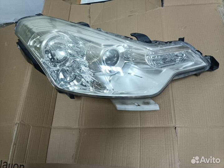 Фара Citroen c crosser, ксенон