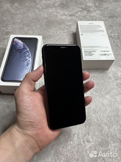 iPhone Xr, 128 ГБ