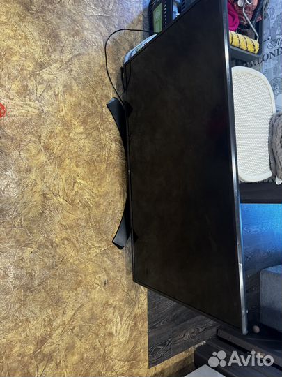 Телевизор SMART tv LG на запчасти