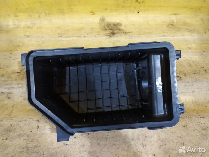 Корпус воздушного фильтра Kia RIO 3