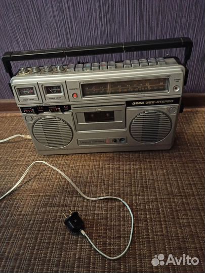 Кассетный магнитофон Вега 328