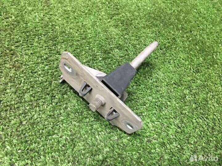 Замок капота левый Bmw F25