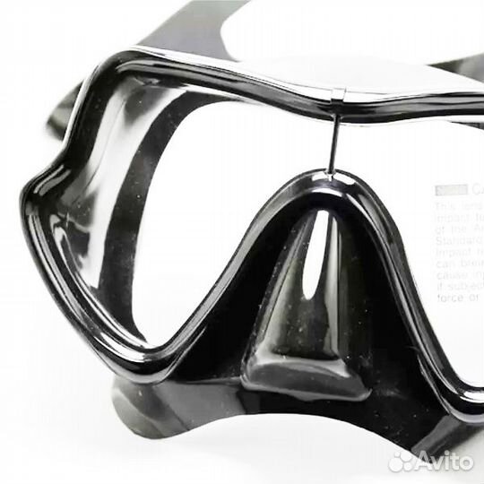 Широкообзорная маска для дайвинга Mk-600 Black