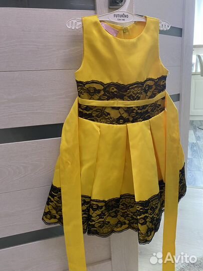 Нарядное платье для девочки