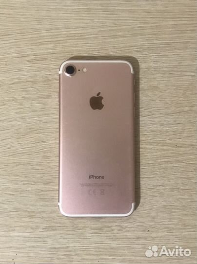 iPhone 7, 32 ГБ