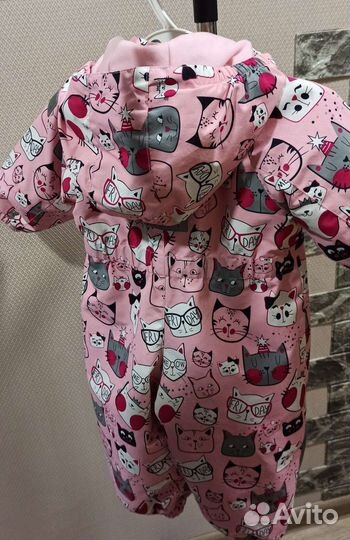 Два демисезонных комбинезона для девочки