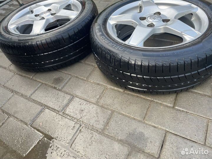 Комплект колес на солярис Pirelli Cinturaro P1