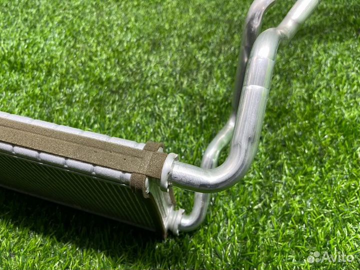 Радиатор печки Toyota Tundra USK56L 3urfe 2007Г