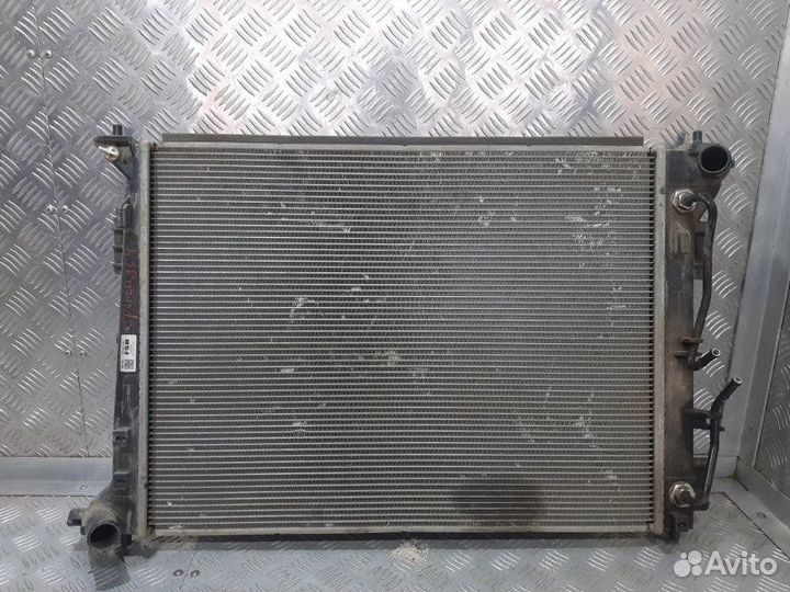 Радиатор охлаждения двигателя Kia Sportage QL