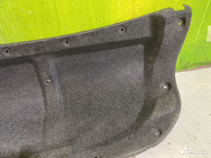 Обшивка крышки багажника Toyota Camry V40