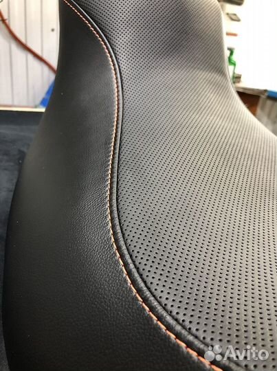 Перетяжка сидений мотоцикла