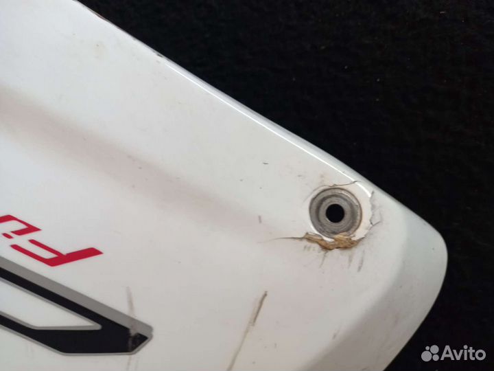 Пластик боковой правый Honda CBR 1000RR 06-07