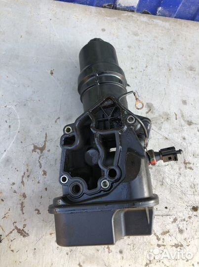 Корпус масленого фильтра Volkswagen passat B6