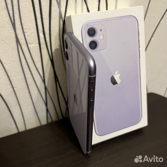 iPhone 11, 128 ГБ