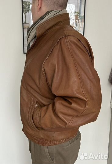 Кожаная куртка бомбер 50-52 б/у