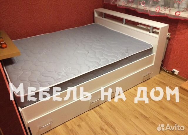 Кровать с матрасом 180