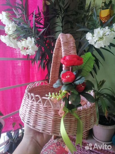 Корзина плетеная