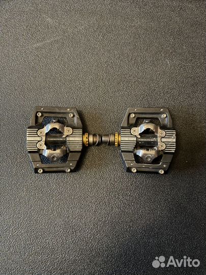 Педали контактные Shimano Saint PD-M820