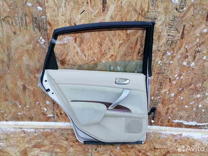 Дверь задняя левая Nissan Teana J32 J32