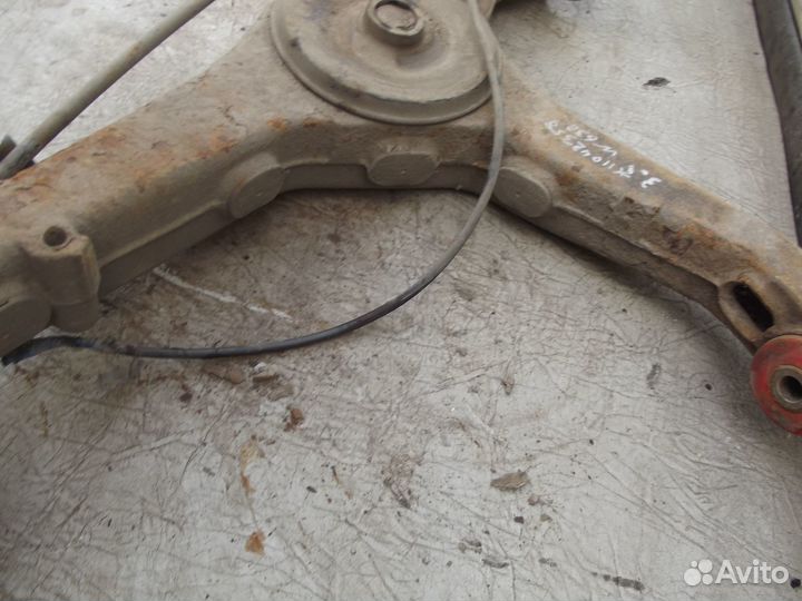 Рычаг задний левый Mercedes vito W638 108-110D 2.3