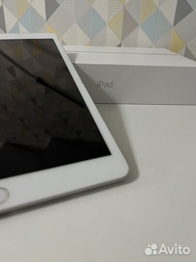 iPad 8 2020 wifi 32gb