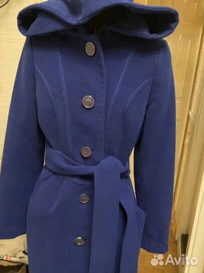 Пальто женское 42 44 новое