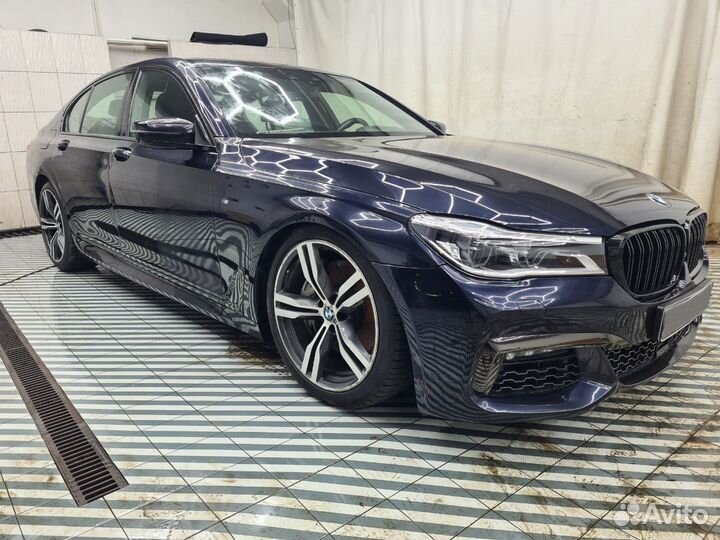 BMW 7 серия 4.4 AT, 2018, битый, 62 510 км